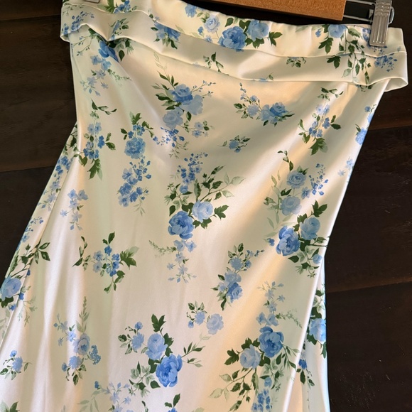 Blue Floral Maxi - Picture 3 of 7